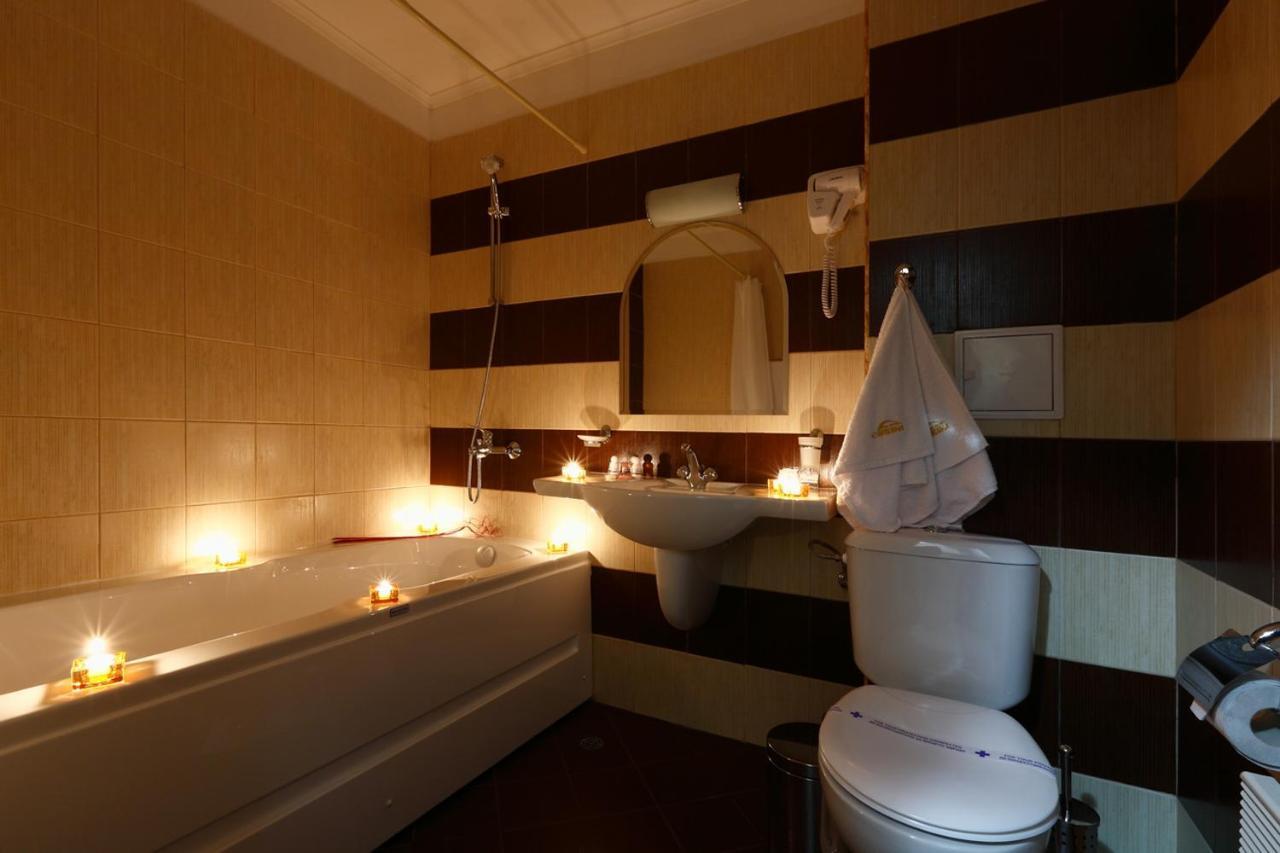 Evridika Hotel Devin Exteriér fotografie